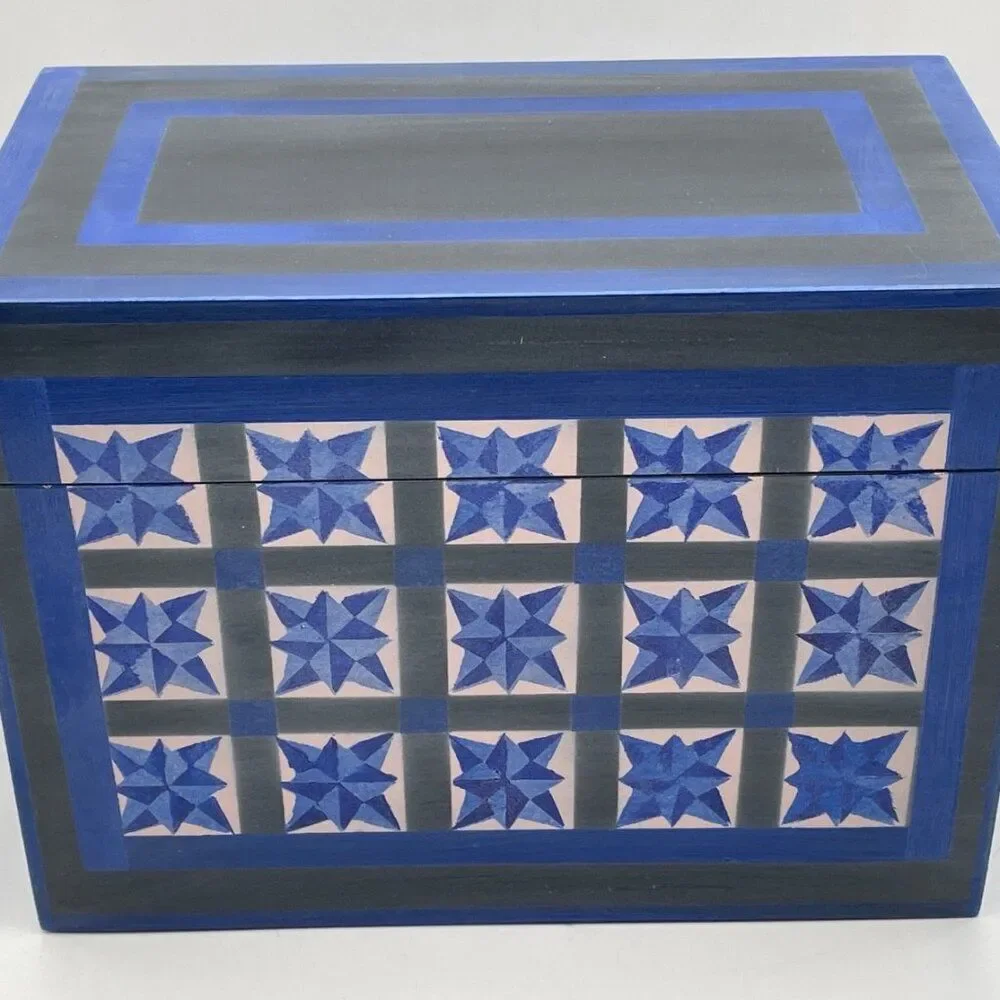 Hand Painted Folk Art Wood Storage Box with Lid Star Barn Quilt 11 x 6